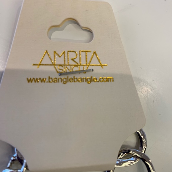 Silver hammered link necklace - Picture 3 of 3